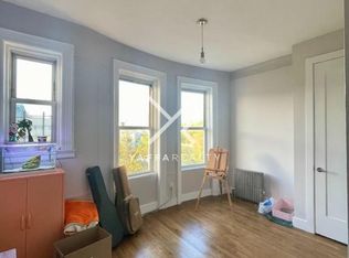 784 Saint Johns Pl APT 4L, Brooklyn, NY 11216