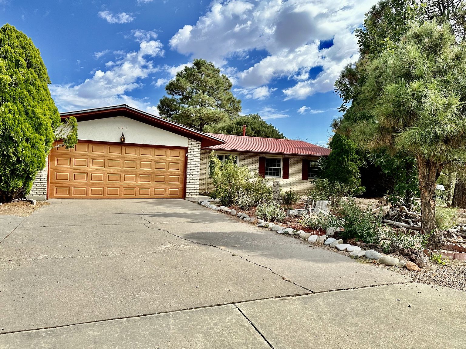 202 Rover Blvd, White Rock, NM 87547 | Zillow