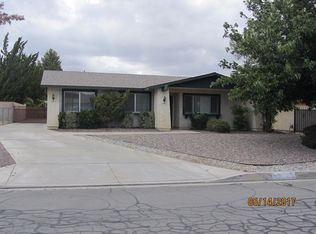 13100 Tamarisk Rd, Victorville, CA 92395