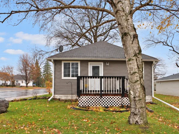 426 Erie Ave, Crosby, MN 56441
