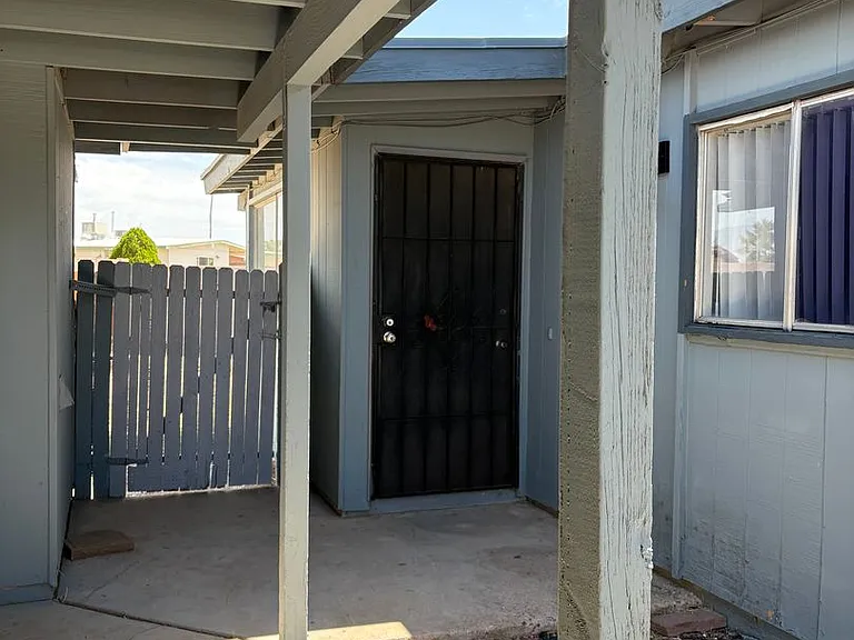 4677 S Canna Ln — Photo 3
