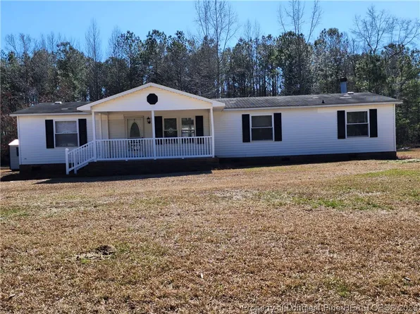 382 Josephine Dr, Lumberton, NC 28358