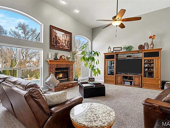 4th image of 249 Dardenne Farms Dr