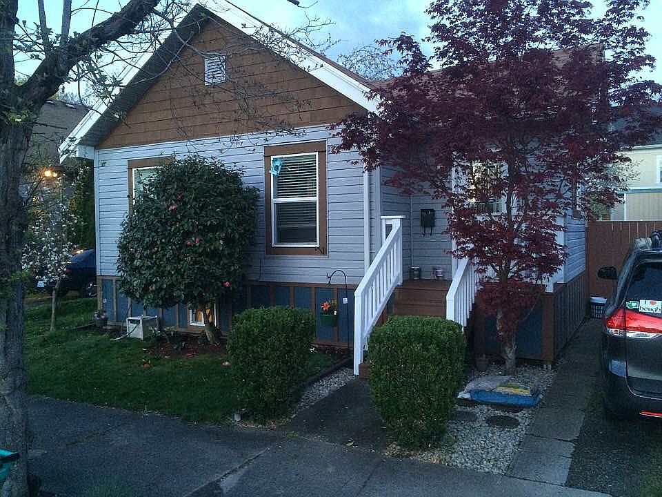 1st image of 1903 Harney St