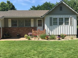 130 Hemlock Ln, Newton, KS 67114