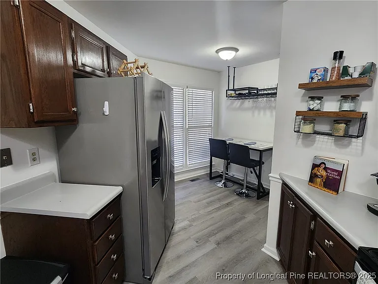 426 Georgetown Cir — Photo 11