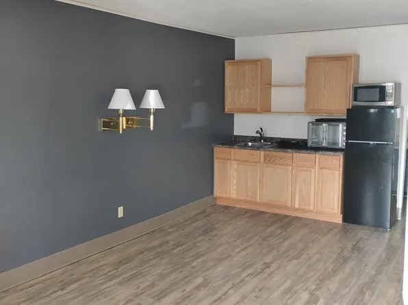 26 State Highway 585 #136, Sundance, WY 82729