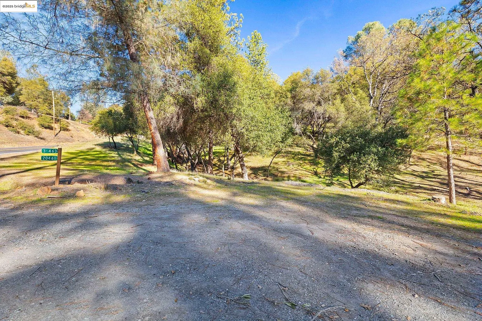 20465 Pine Mountain Dr photo 1