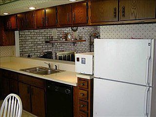 3rd image of 55 Oak Ct