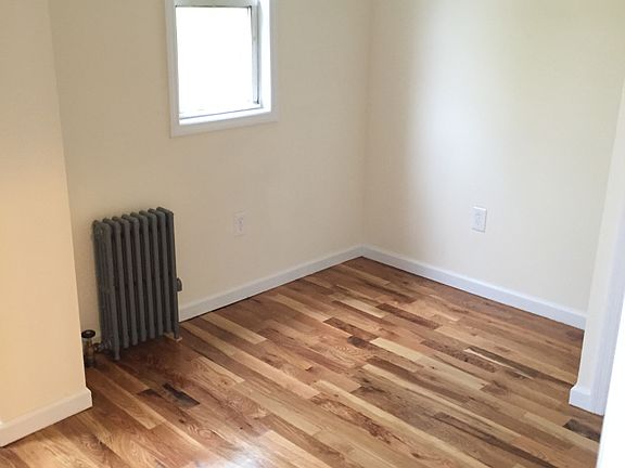 5th image of 72 Milford St