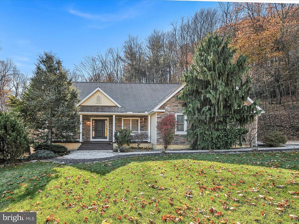 117 2nd St, Pottsville, PA 17901 Zillow