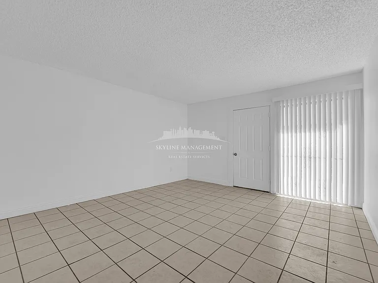 1308 N 22nd St #1 — Photo 4