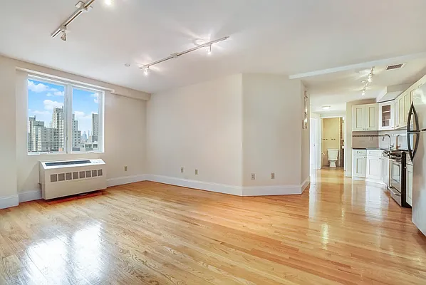 Living room, photo 1