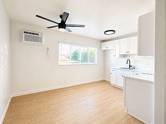 1st image of 14815 Burbank Blvd APT 8
