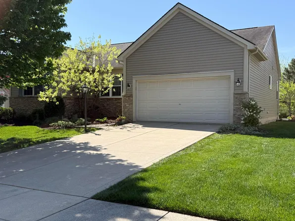 8803 Creekwood Dr NW, Canal Winchester, OH 43110