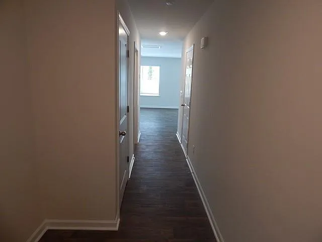 208 Oakmont Valley Trl — Photo 3