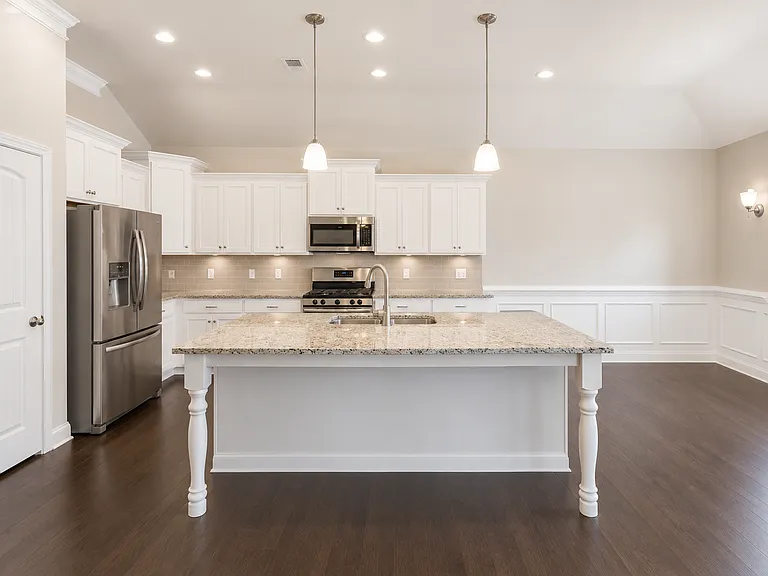 660 Scarlet Baby Dr — Photo 4
