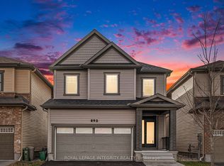 893 Stallion Cres, Ottawa, ON K2S 0Y7