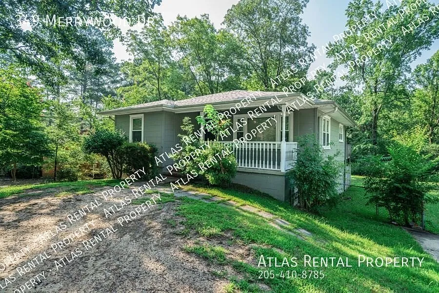 Pet-Friendly 4-Bedroom Home with Large Yard & Bonus Room! — Photo 4