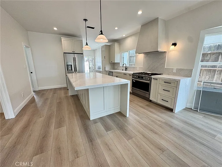 108 S Guadalupe Ave — Photo 22