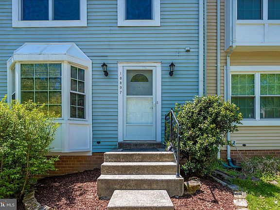 2nd image of 18807 Summer Oak Ct