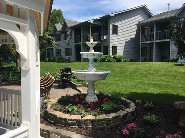 3042 Cedar St #103, Ephraim, WI 54211