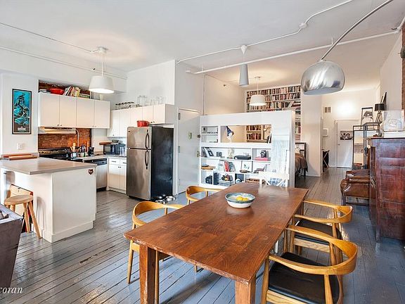 5th image of 577 Broadway APT 4R