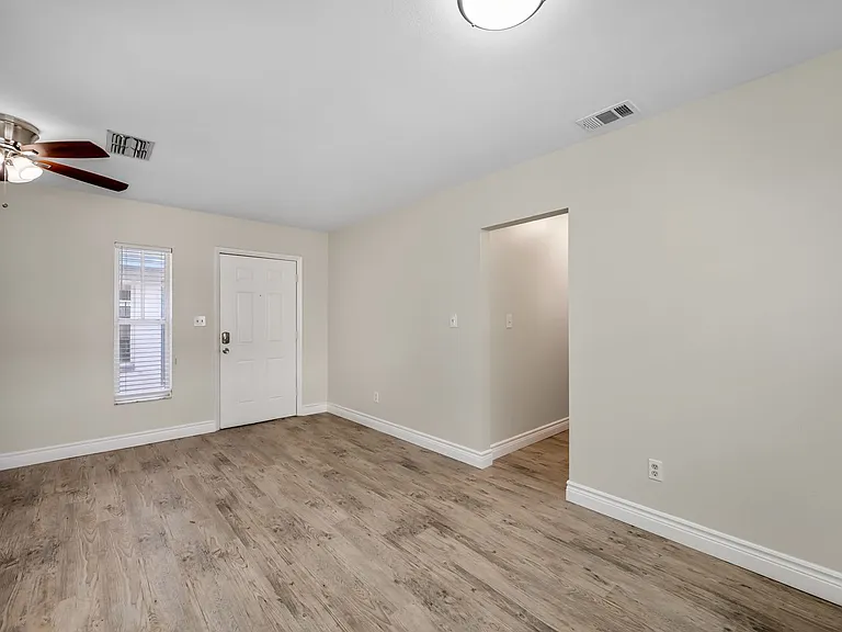 406 S Westland Ave — Photo 26