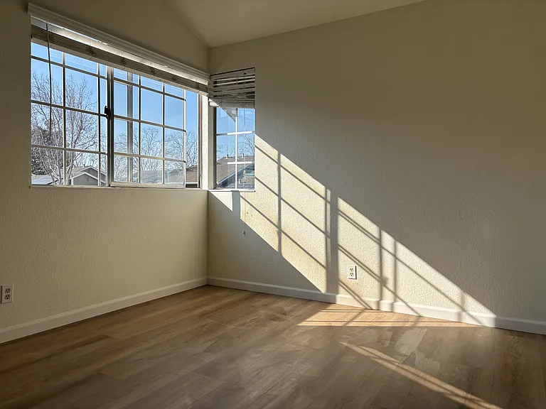 4735 Touchstone Ter — Photo 14