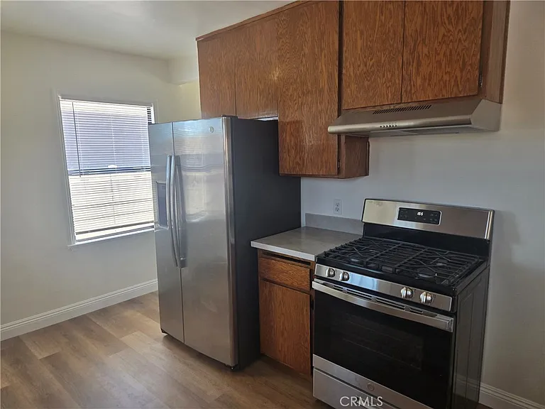 2234 Euclid Ave — Photo 3