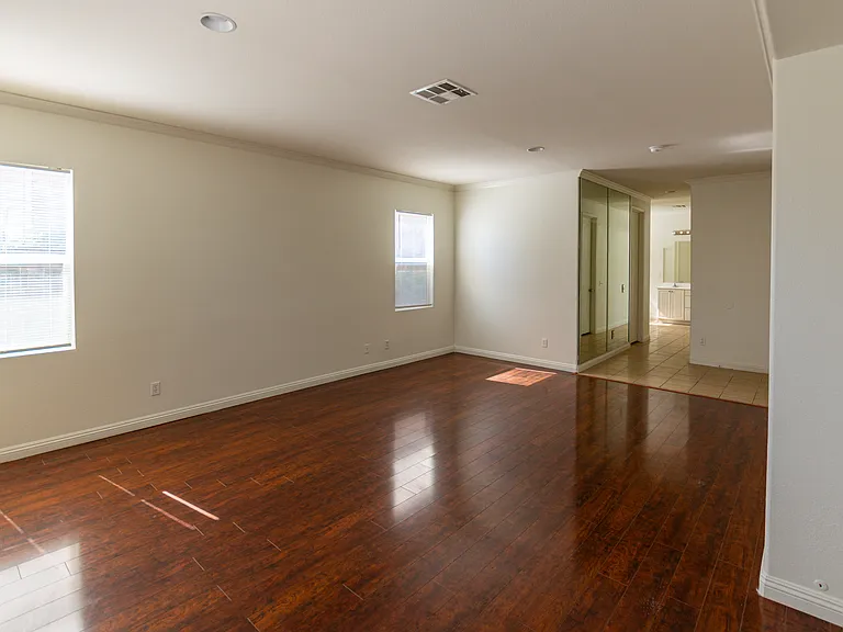 14281 Desert Rose St — Photo 7