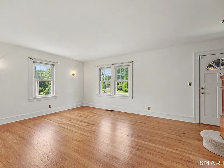21 Victory Ct — Photo 4