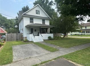 129 W Court St, Warsaw, NY 14569