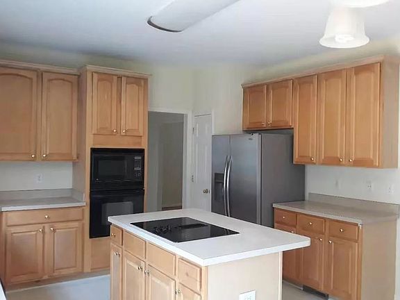 2nd image of 5164 Pinehall Wynd