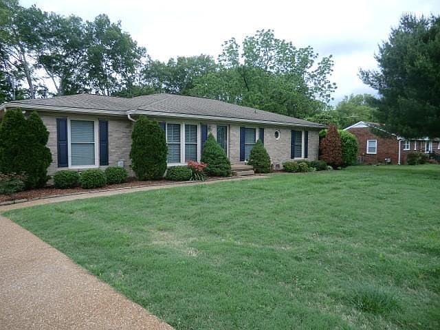 1st image of 106 Blue Grass Dr