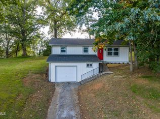 317 Rosemary Ln, Piney Flats, TN 37686