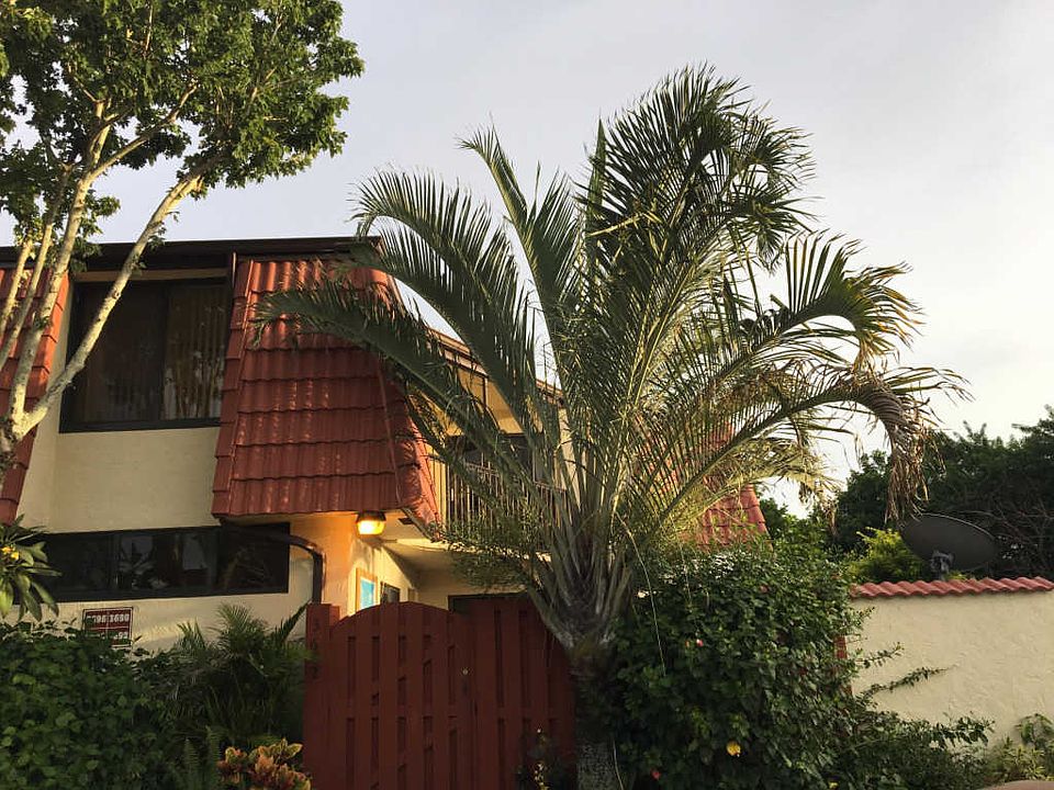 1st image of 3692 Victoria Dr