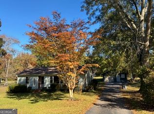 215 Poplar Cir, Lagrange, GA 30241