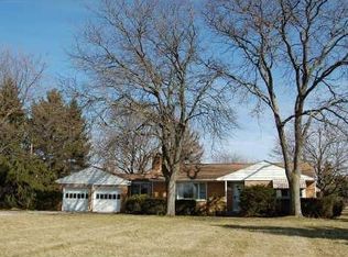 1285 Dhu Varren Rd, Ann Arbor, MI 48105