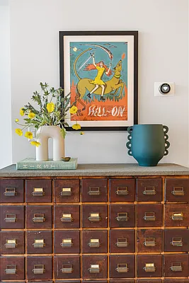 Sold by Compass | media 16