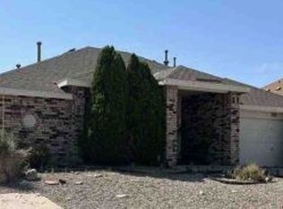 12 Juniper Ave, Los Lunas, NM 87031