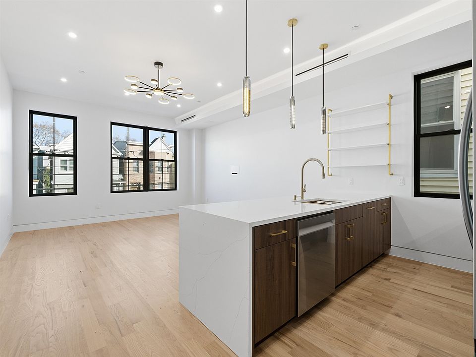 1st image of 29 Armstrong Ave #2L