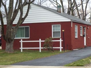 1181 Summit Dr, Mayfield Heights, OH 44124