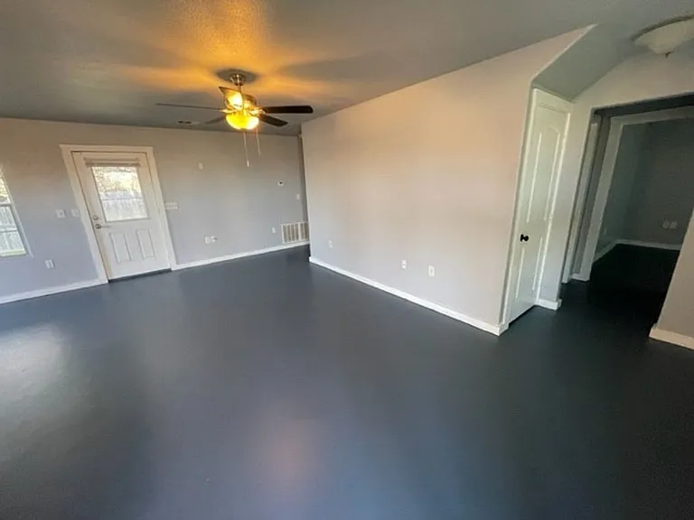 2420 S 12th St — Photo 5