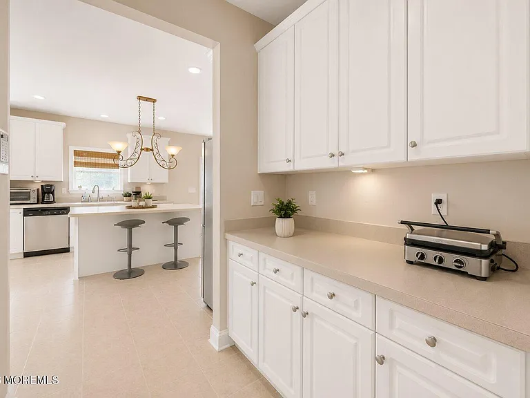 14 Heathrow Ct — Photo 17