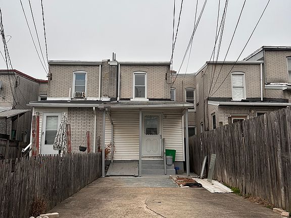 2nd image of 424 E Court St