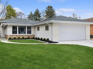 2010 Irwin Ave, Park Ridge, IL 60068