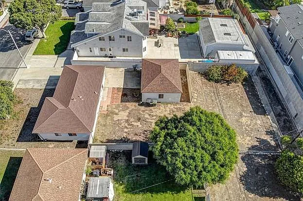 4604 Mindora Dr — Photo 27