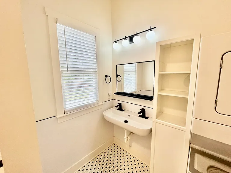 3001 N Morgan St #B — Photo 27