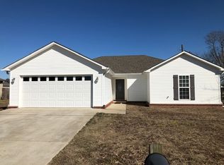 425 N Willow Ave, Trumann, AR 72472